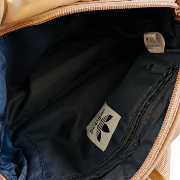 adidas | Ori Puffer and Pouch Crossbody - Picture 2 of 5